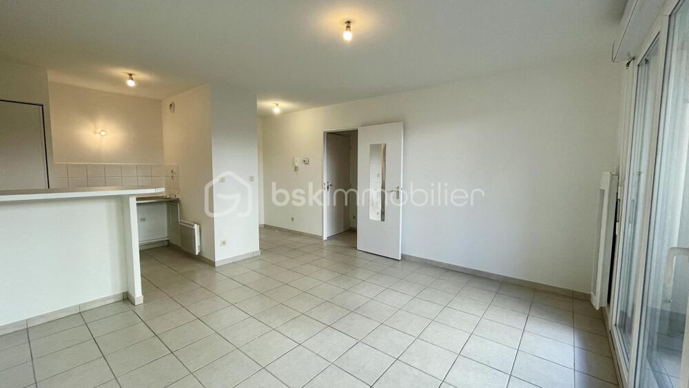 Vente Appartement Appartement 2 pièces avec garage Venissieux