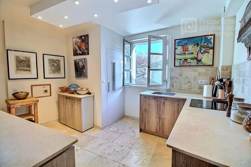  vendre  Appartement Uzs (30700)