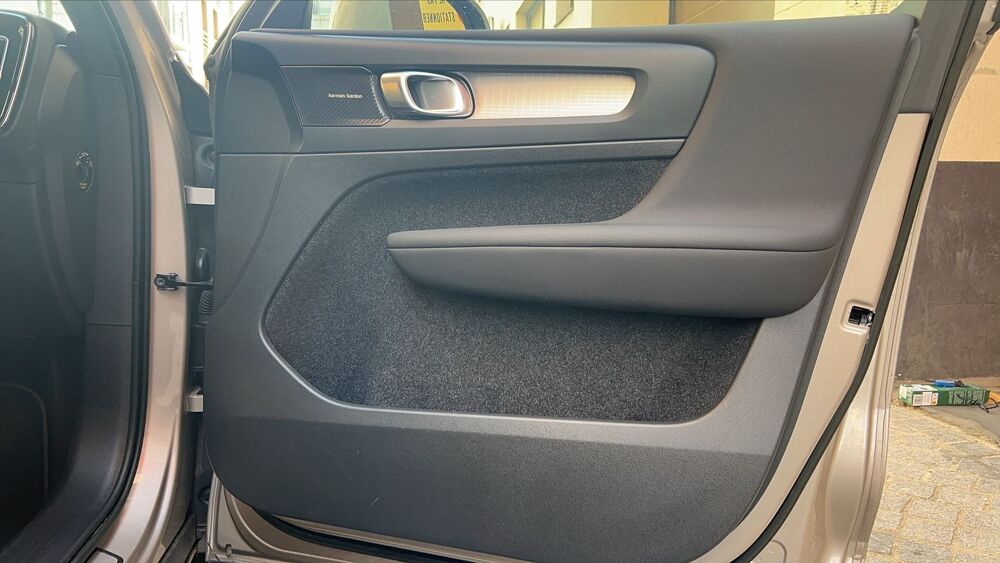 XC40 2.0 B3 163 DCT7 Plus 2022 occasion 92110 Clichy