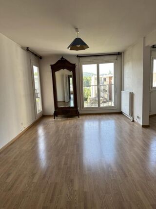  Appartement chirolles (38130)