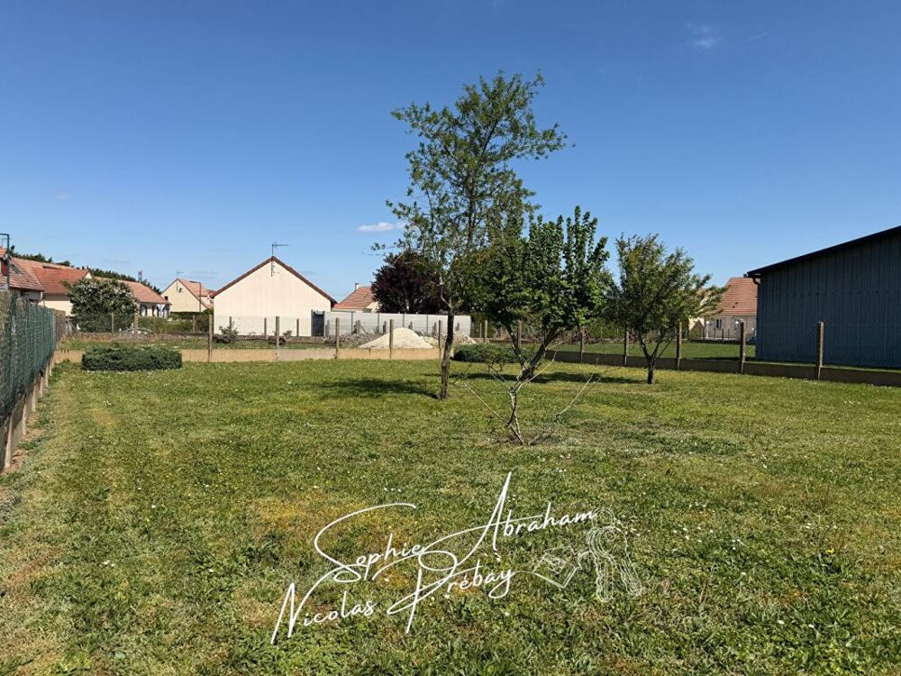 Vente Maison Maison individuelle avec sous-sol et jardin Toury