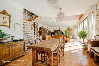 Villa � vendre 7 pi�ces 220 m�