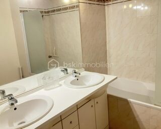  Appartement � vendre 4 pi�ces 95 m�