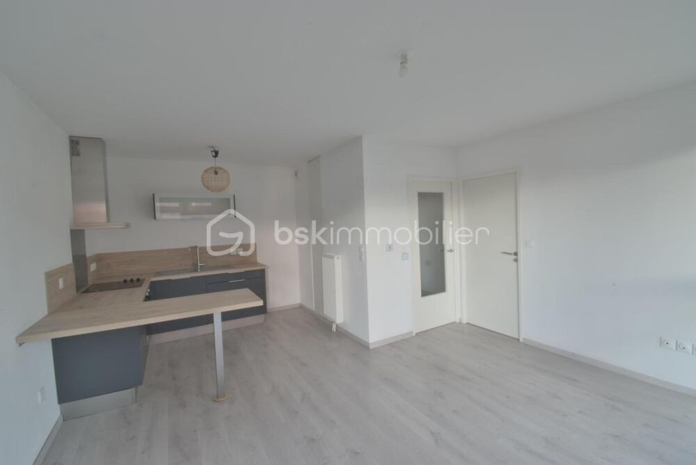 Vente Appartement Appartement 2 pieces 41,5m2 avec terrasse et place de stationnement Baisieux