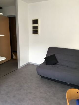  Appartement à louer 1 pièce 20 m²