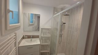  Appartement à louer 1 pièce 25 m²