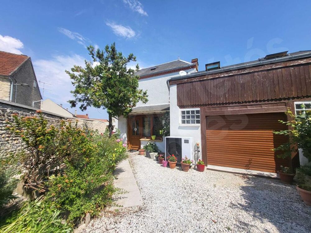 Sermaises centre, Maison en pierre 3 chambres, cour, garage