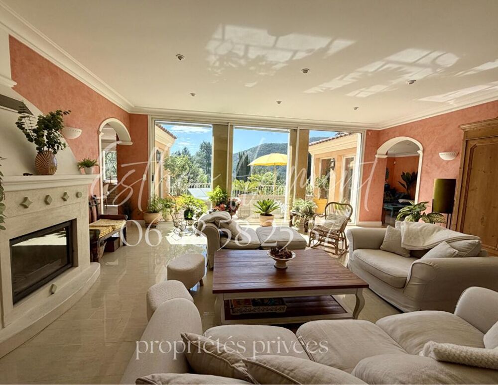 Propriété d'exception style Riviera 235 m², vue panoramique Cévennes, piscine chauffée, terrain 1 ha ? Saint-Ambroix / Alès