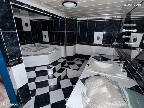  Appartement � louer 5 pi�ces 125 m�