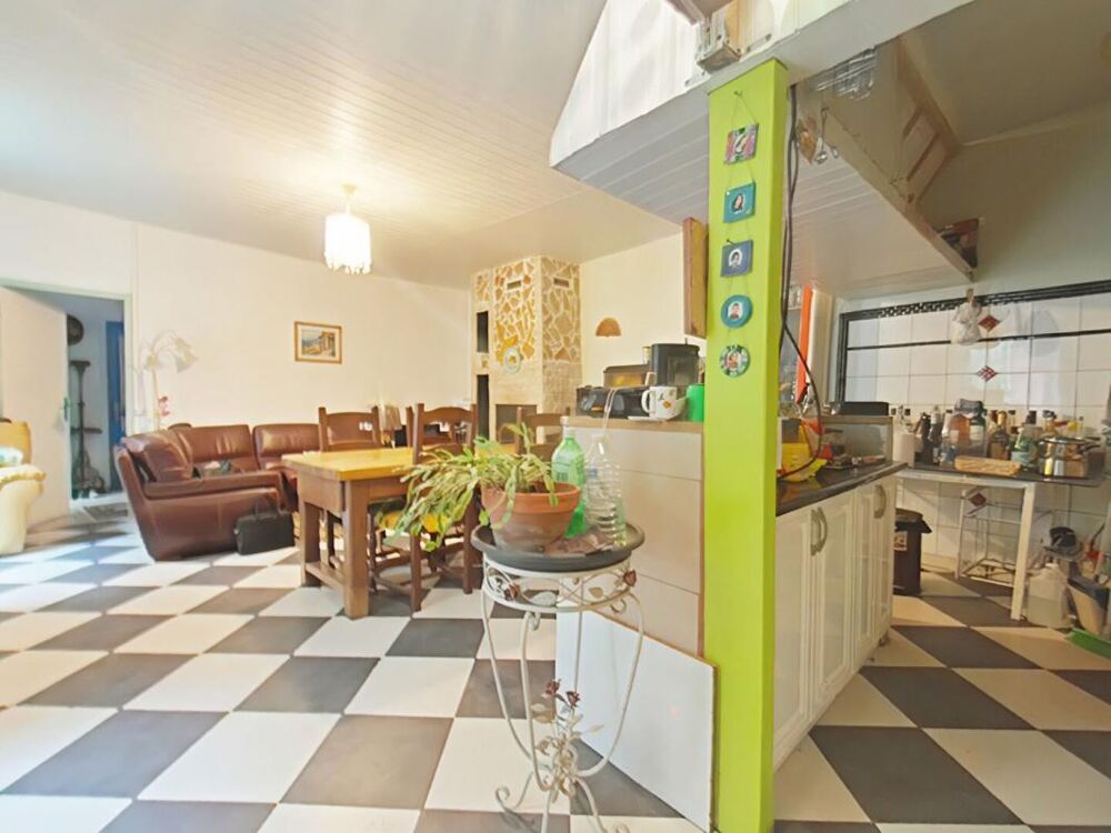 Vente Maison Maison Raissac D Aude 9 pi�ce(s) 220 m2 avec garage et cour Raissac d aude