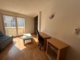  Appartement à louer 1 pièce 25 m²