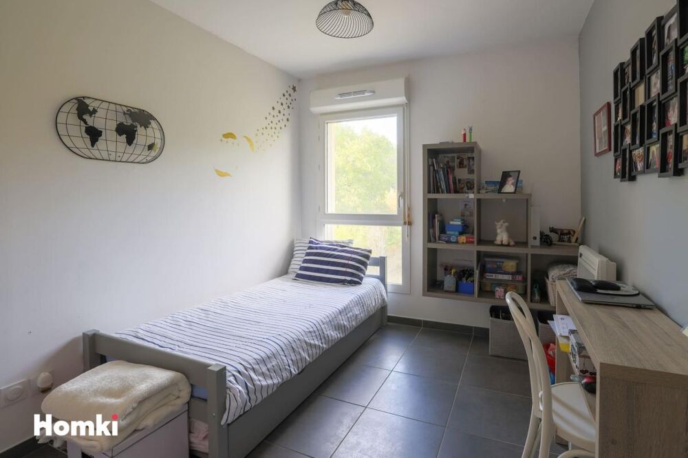 Vente Appartement Appartement T3/4 de 73 m² à Rousset 13790, Avenue de la Begude Rousset