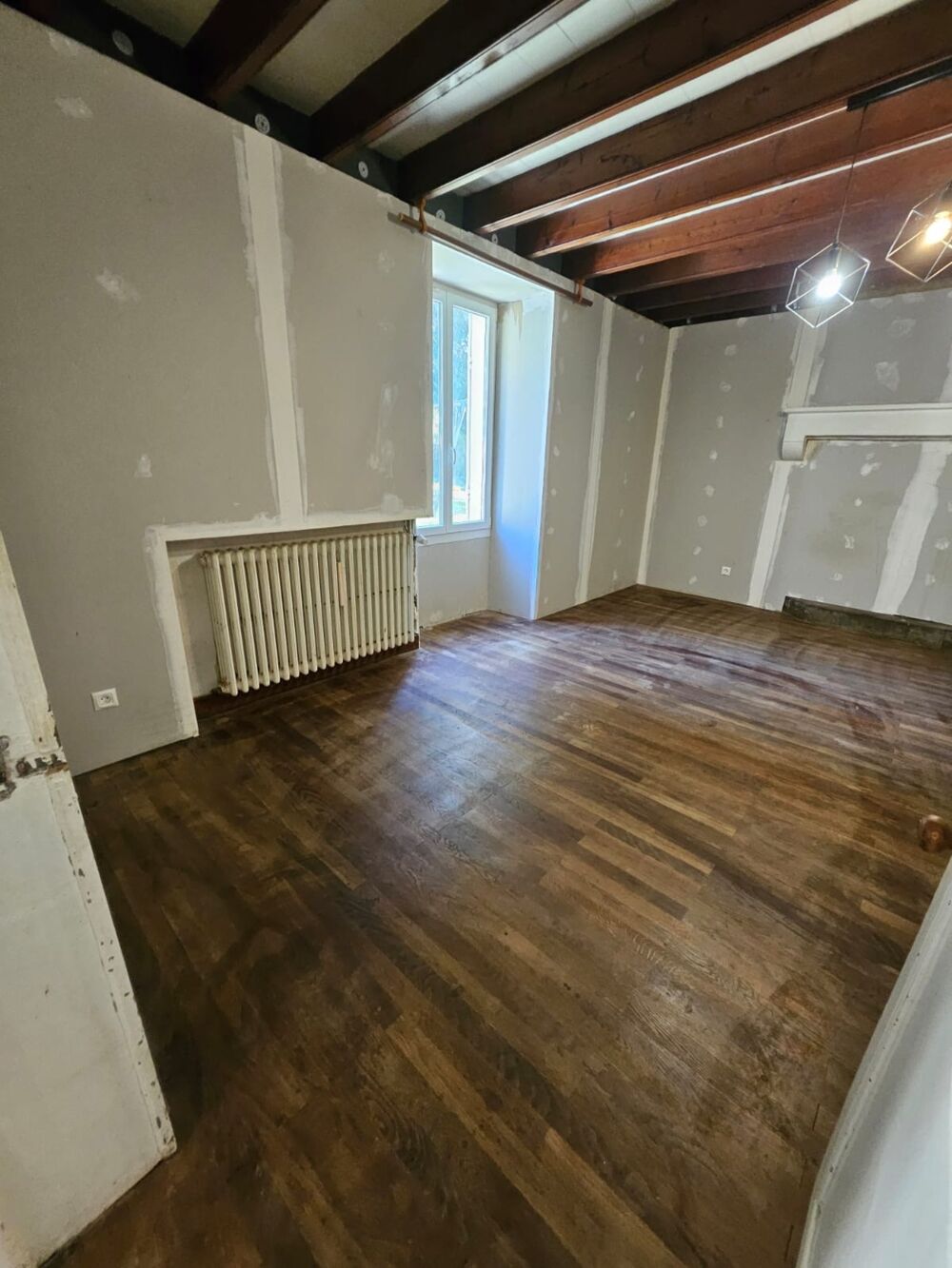 Vente Maison Maison à vendre 7 pièces SEPVRET (79) Sepvret