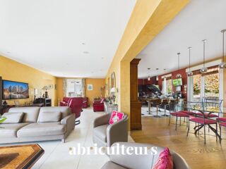  Maison à vendre 10 pièces 350 m²