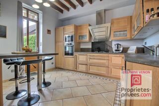  Maison à vendre 7 pièces 225 m²