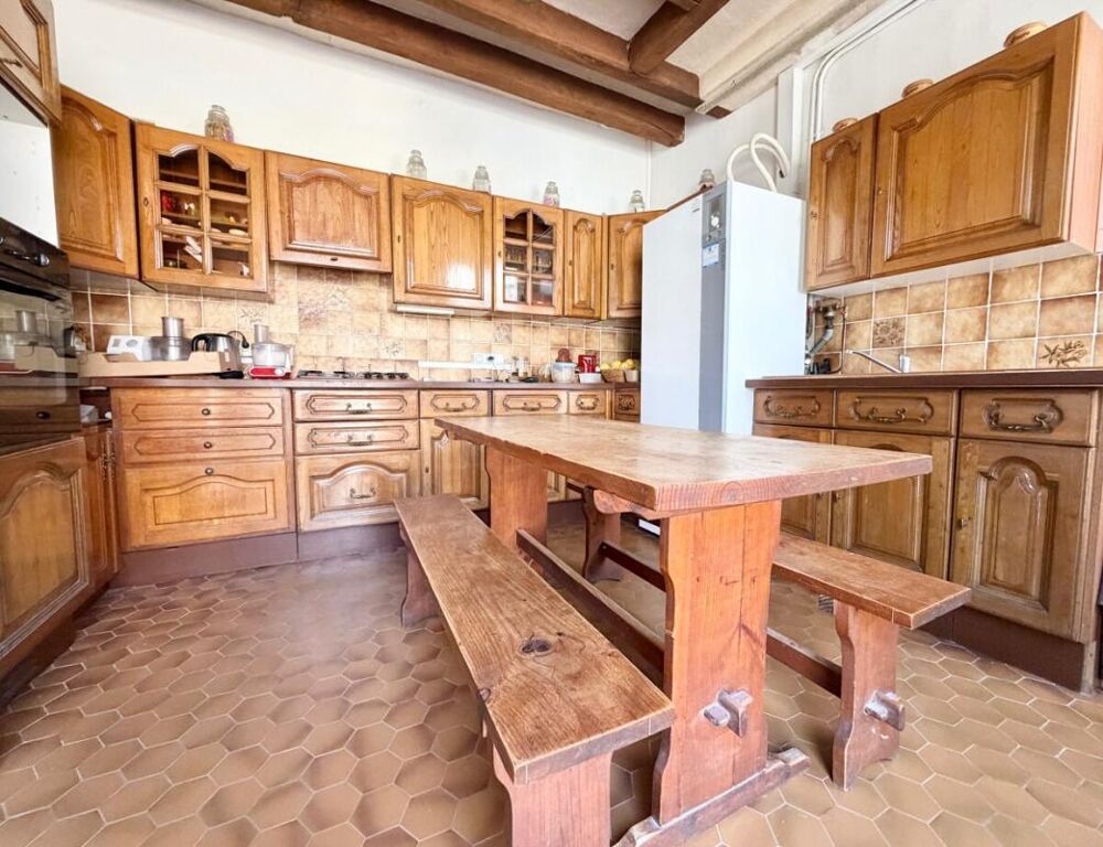 Vente Maison Fougeré - Maison - 106m² - T4 + Bureau + dépendances Bauge en anjou