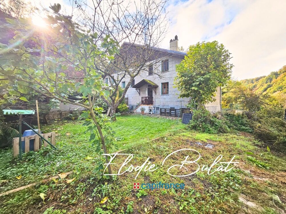 Maison 6 pièces 135 m² · à Cesarches · 135 m² · 195 000 €