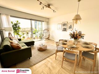 Vente Appartement Appartement 4 pièces 89 m2 avec 3 loggias, parking au sous-sol Le cannet