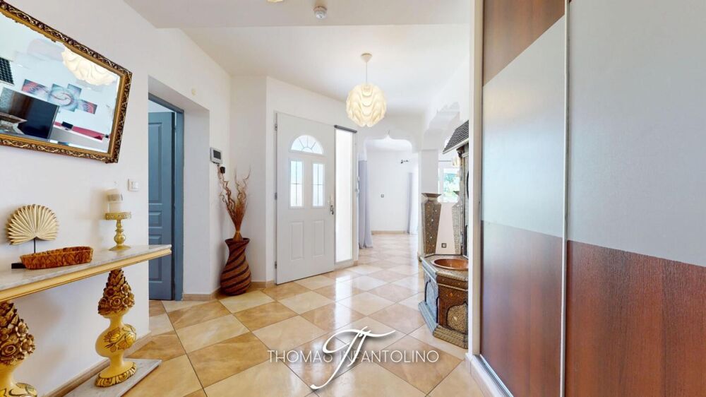 EN EXCLUSIVITE - VILLEMOUSTAUSSOU - 3 CHAMBRES - PLANCHER CHAUFFANT - GARAGE - PISCINE