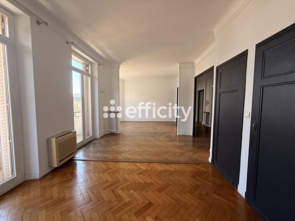 Appartement 4 pièces 100 m² · à Marseille 8 · 100 m² · 495 000 €