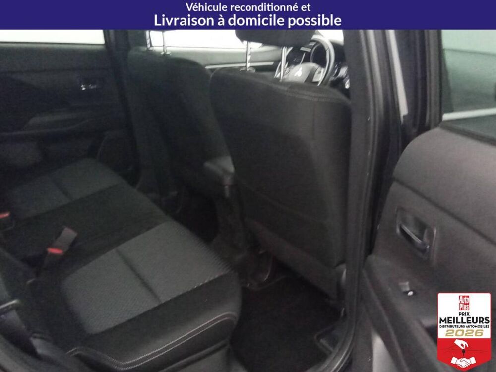 Outlander DI-D 150 4WD Black Collection +Toit 2018 occasion 10150 Lavau