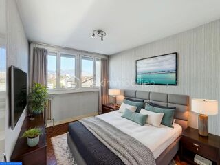  Appartement � vendre 5 pi�ces 80 m�