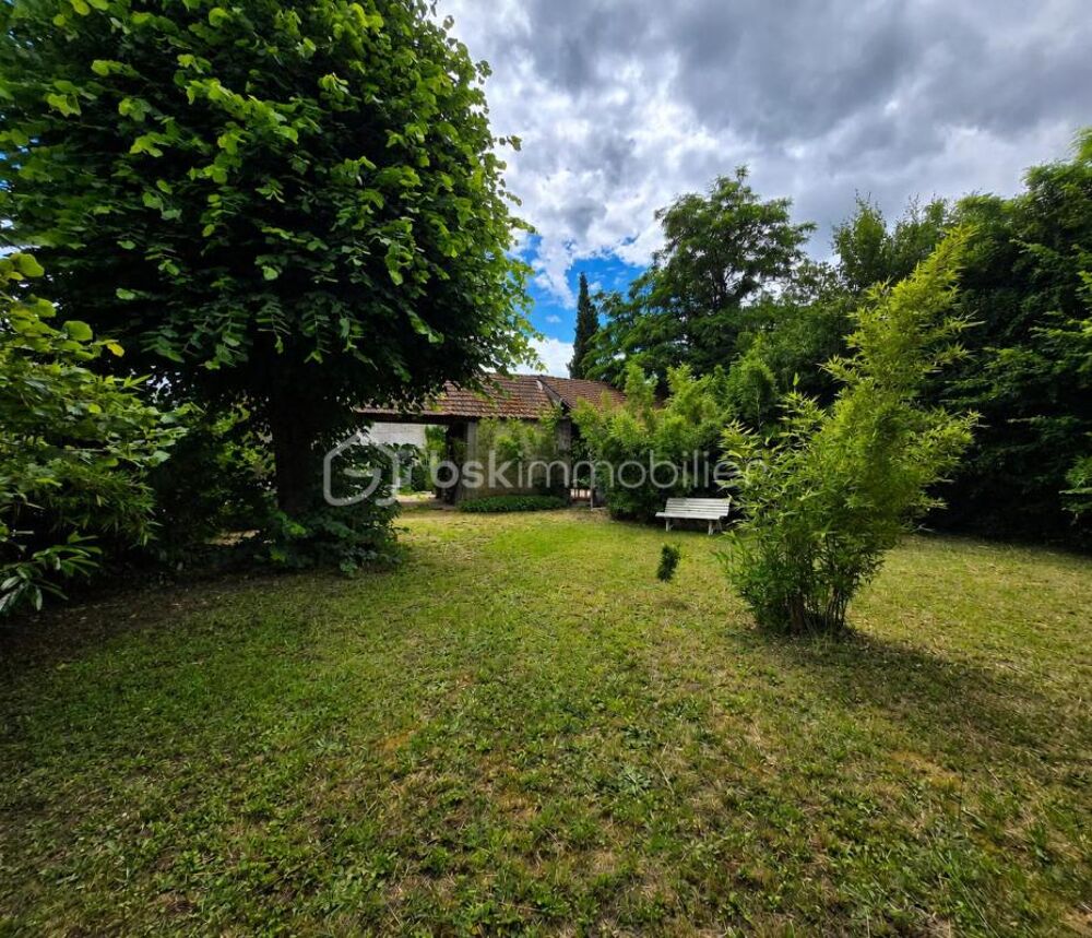 Vente Maison Maison de caractère de 241 m² – 5 chambres, dépendances et fort potentiel d'aménagement Orleans