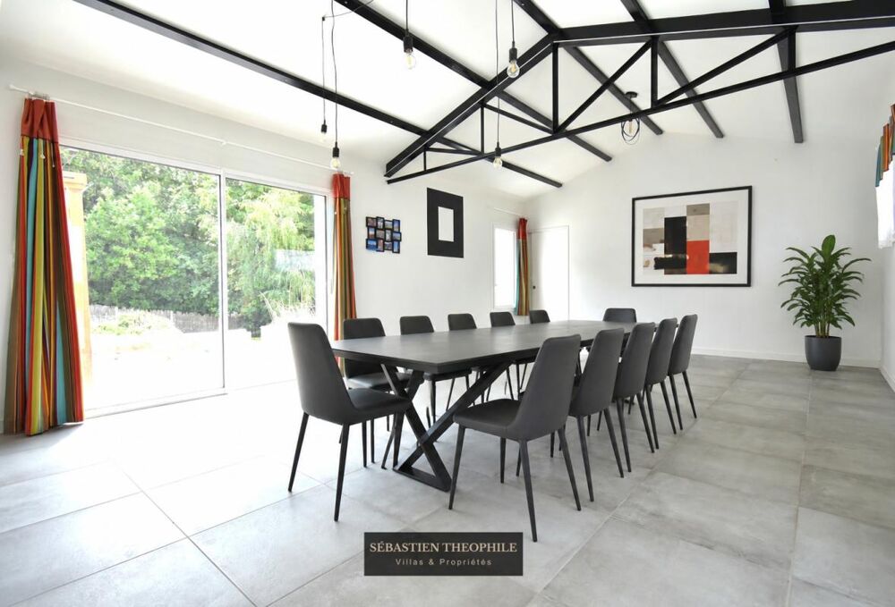 Propriété T5 contemporaine avec piscine proche centre