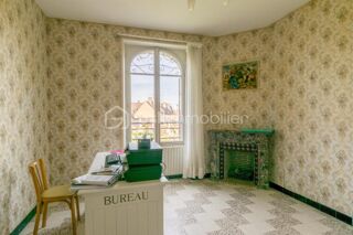  Maison à vendre 8 pièces 188 m²