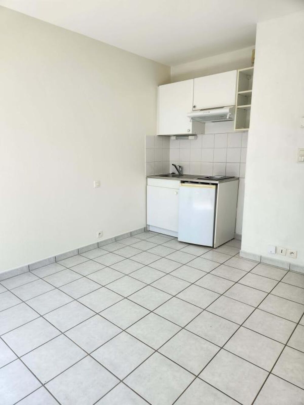 Location Appartement LOCATION STUDIO RODEZ BOURRAN SANS FRAIS D'AGENCE Rodez