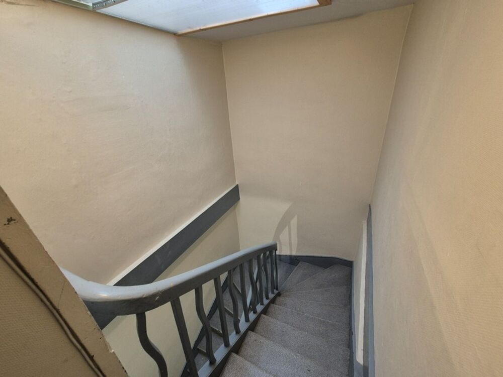 Vente Appartement Appartement T2 en résidence sécurisée, face Hôtel de Ville, proche tous commerces et transport Angouleme