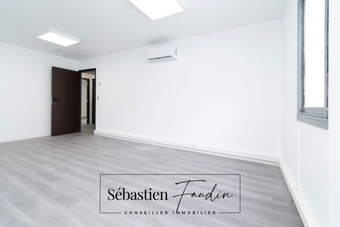 Dpt Bouches du Rh&ocirc;ne (13), &agrave; louer G&Eacute;MENOS Bureau de 24 m&sup2; - Climatisation r&eacute;versible - Electricit&eacute; et fibre (inclus dans les ch 485 13420 Gemenos