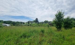  Terrain à vendre 13820 m²