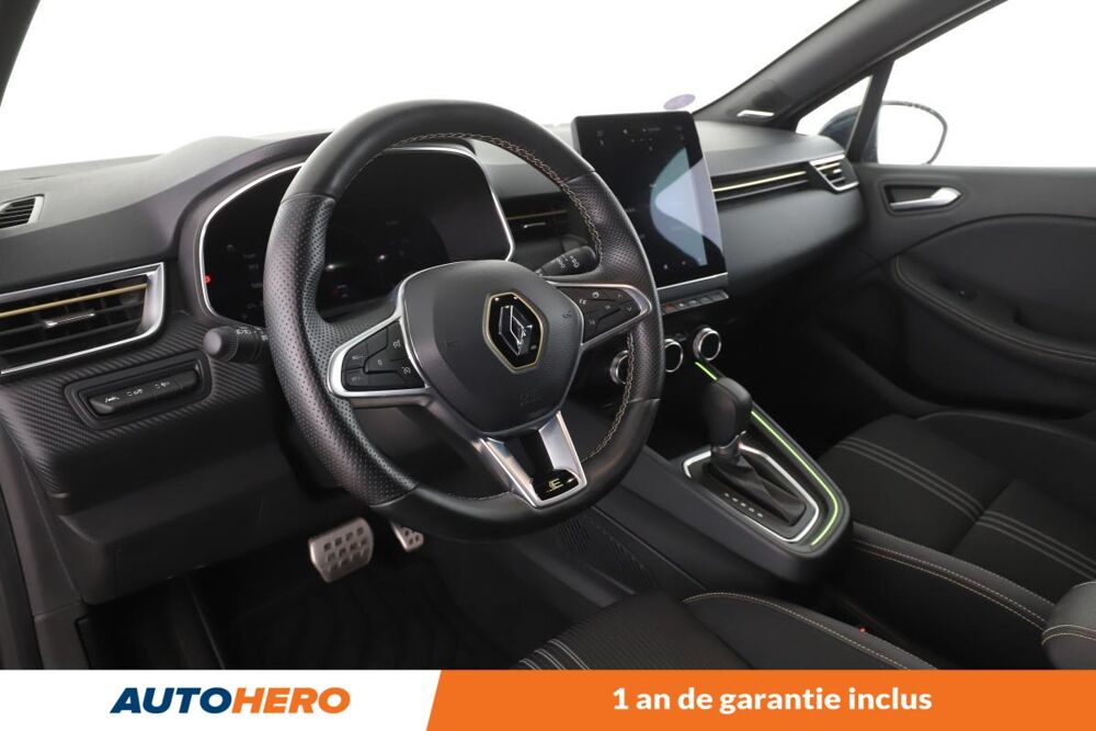 Clio 1.6 E-Tech Hybride Engineered 145 ch 2023 occasion 92130 Issy-les-Moulineaux