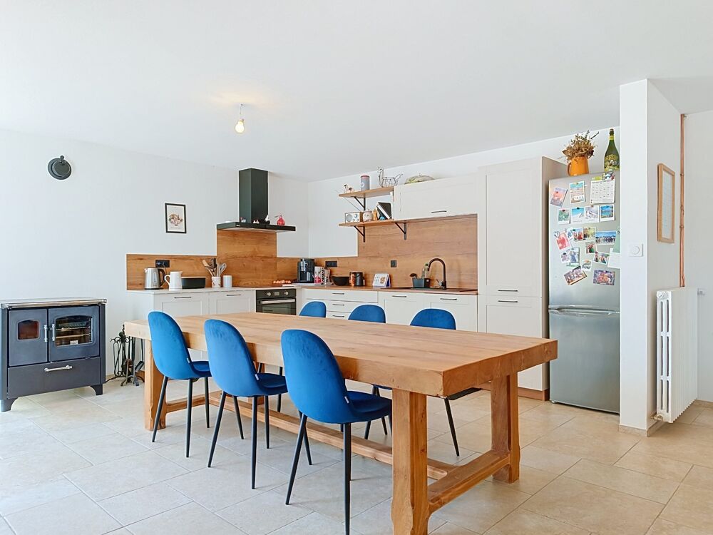 CHARME DE LANCIEN, BEAUX VOLUMES ET CONFORT MODERNE  166 M²  4 GRANDES CHAMBRES  TERRAIN DE 2 144 M²