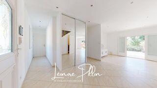  Villa à vendre 8 pièces 215 m²