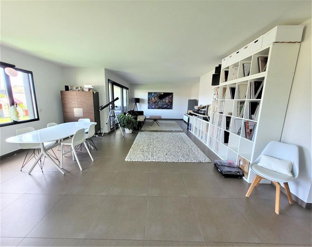  vendre  Appartement Saint-Genis-Pouilly (01630)
