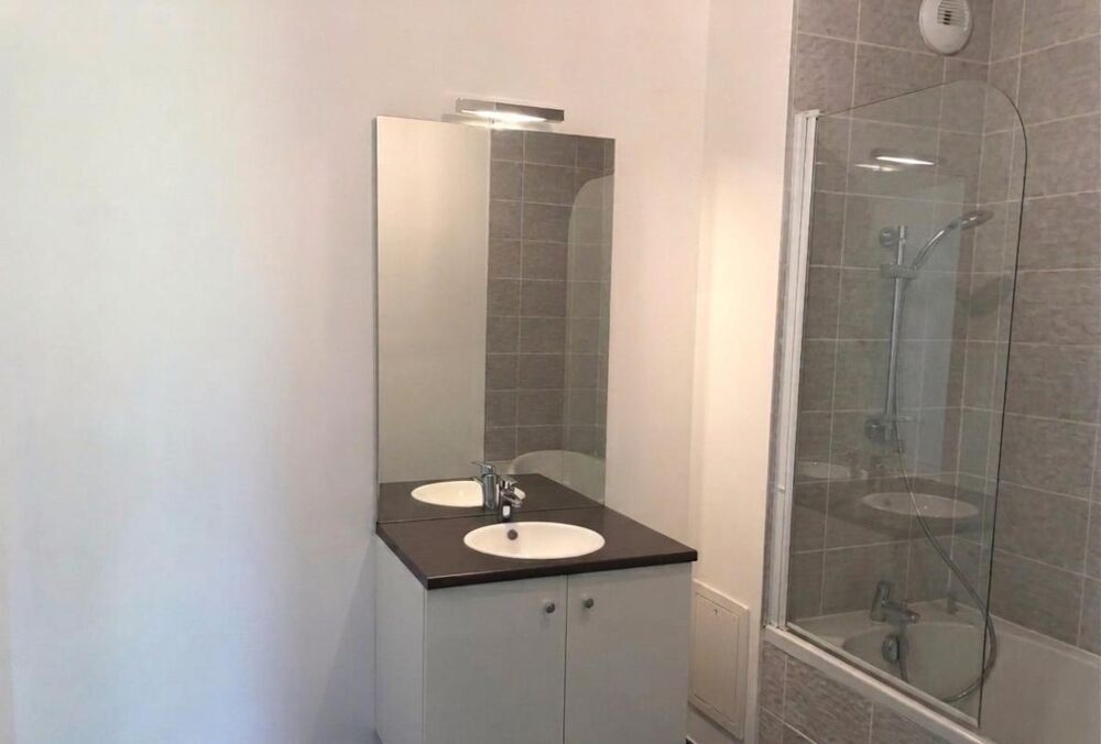 Location Appartement T2 avec balcon à MARCQ-EN-BAROEUL Marcq en baroeul