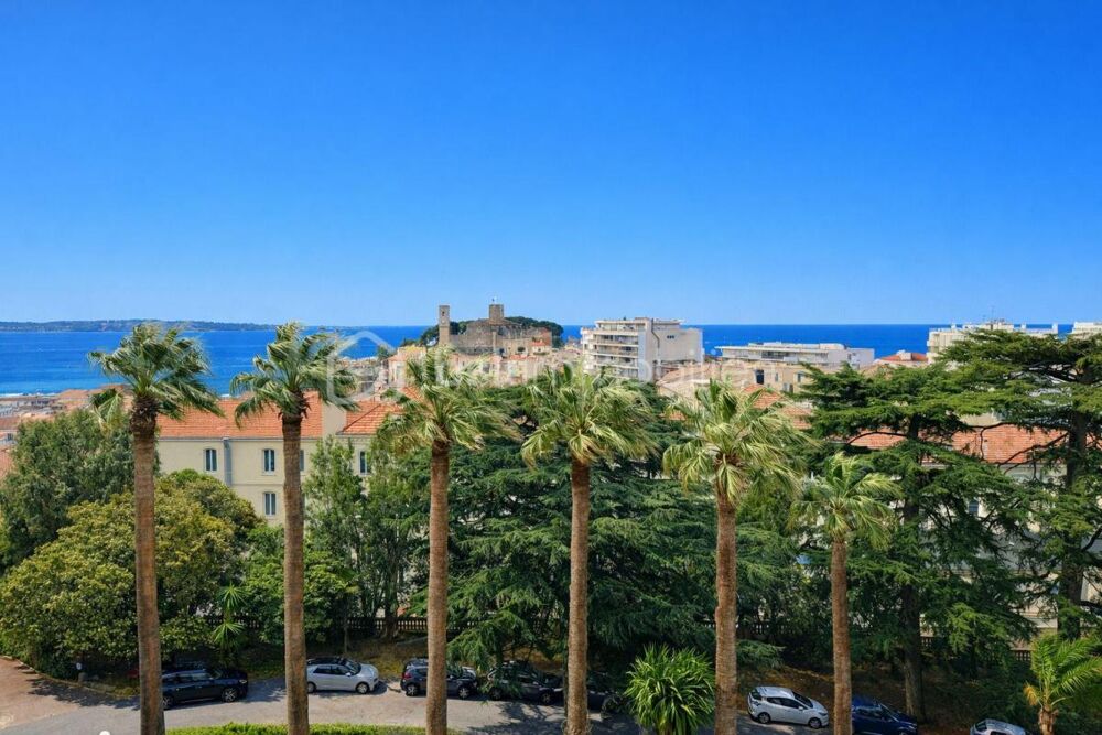 CANNES STANISLAS - APPARTEMENT 2 PIECES 61M² - VUE MER PANORAMIQUE - 5 MIN CENTRE VILLE