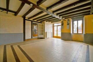  Immeuble � vendre 7 pi�ces 180 m�