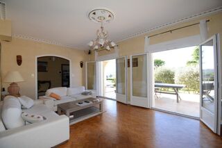  Maison � vendre 8 pi�ces 229 m�