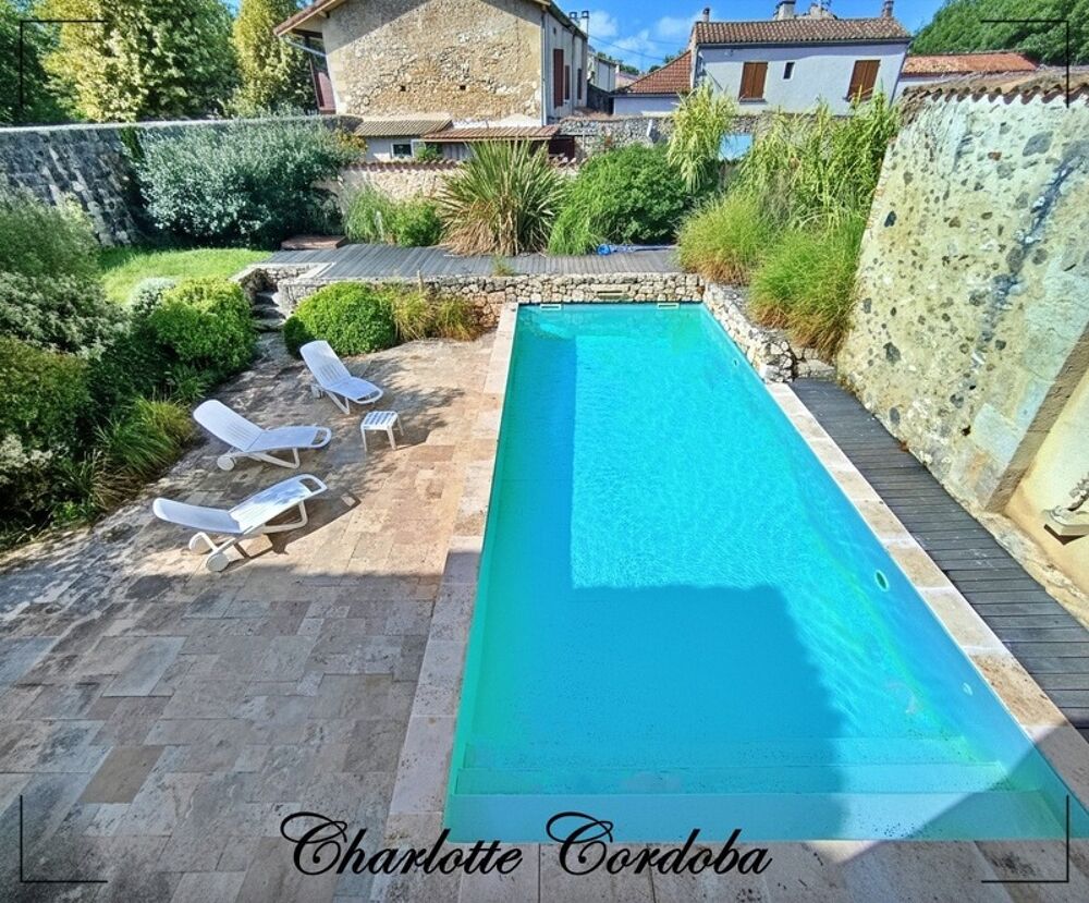 Demeure de caractère du XVIIIe siècle avec piscine, 5 suites et activité de chambres d'hôtes  Vianne
