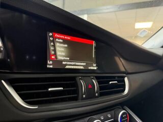 Giulia 2.2 150 ch Super 2018 occasion 85190 Venansault
