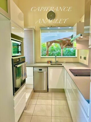  Villa à vendre 4 pièces 145 m²