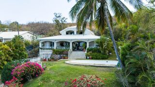  Villa à vendre 5 pièces 230 m²