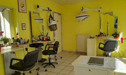 Fond de commerce salon de coiffure à vendre à Mainsat, dans le département de la Creuse (23) 15000 23700 Mainsat
