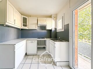  Appartement à louer 4 pièces 66 m²