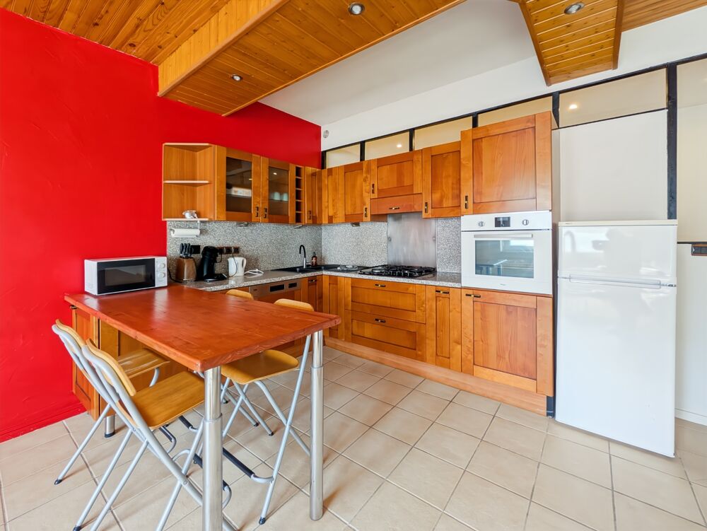 Dpt Haute Savoie (74), à vendre NEUVECELLE - Appartement T3 de 65 m2 proche des commerces