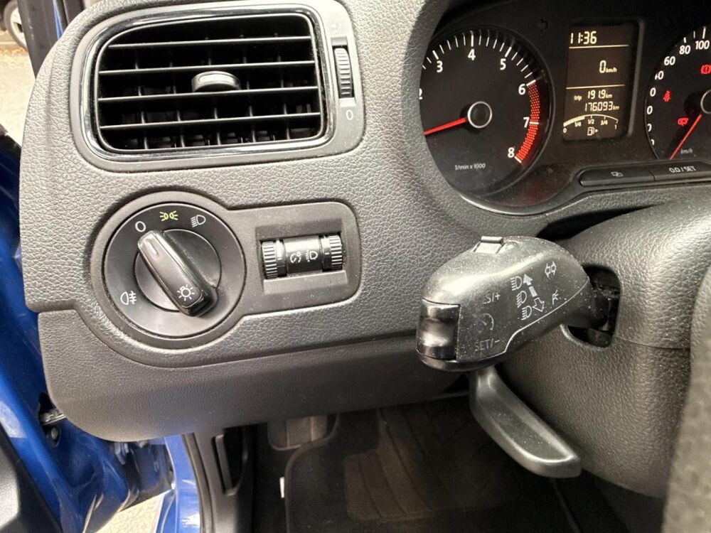 Polo 1.2 60 TRENDLINE VOLKSWAGEN 2011 occasion 94100 Saint Maur Des Fossees