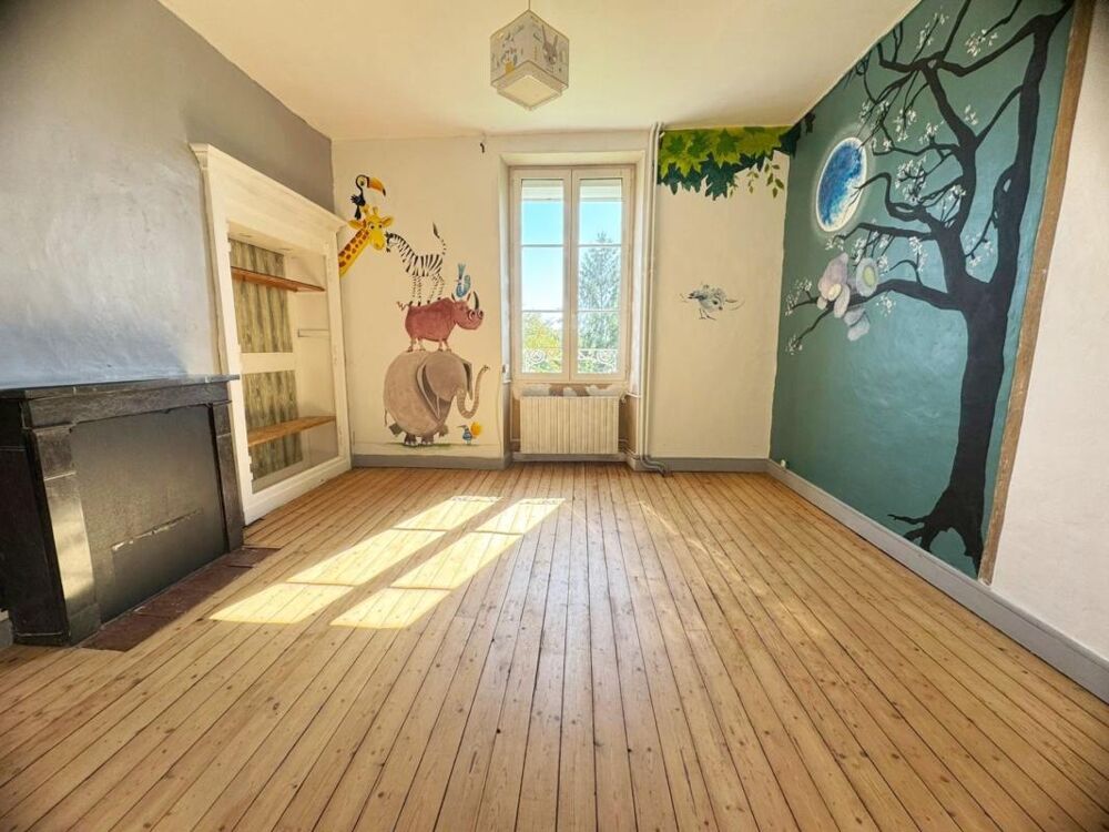 Vente Maison ? Maison de caractère – 6 chambres – Dépendance – Terrain arboré de 1 400 m² Chassille